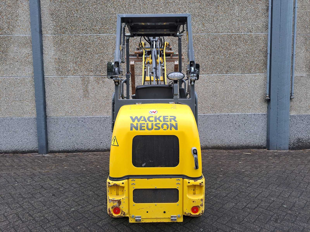Wacker-Neuson WL20E - Wheel loader: gambar 5 Wacker-Neuson WL20E - Wheel loader: gambar 5
