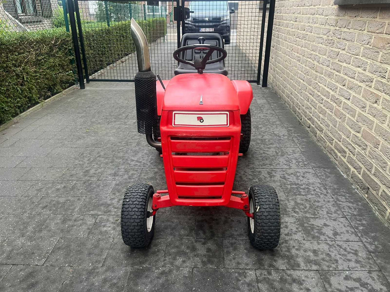 Wheel Horse - Mesin pemotong rumput: gambar 2 Wheel Horse - Mesin pemotong rumput: gambar 2