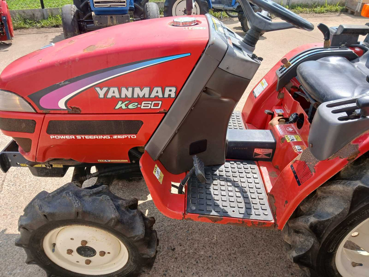 Yanmar Ke-60 - Traktor kompak: gambar 5 Yanmar Ke-60 - Traktor kompak: gambar 5