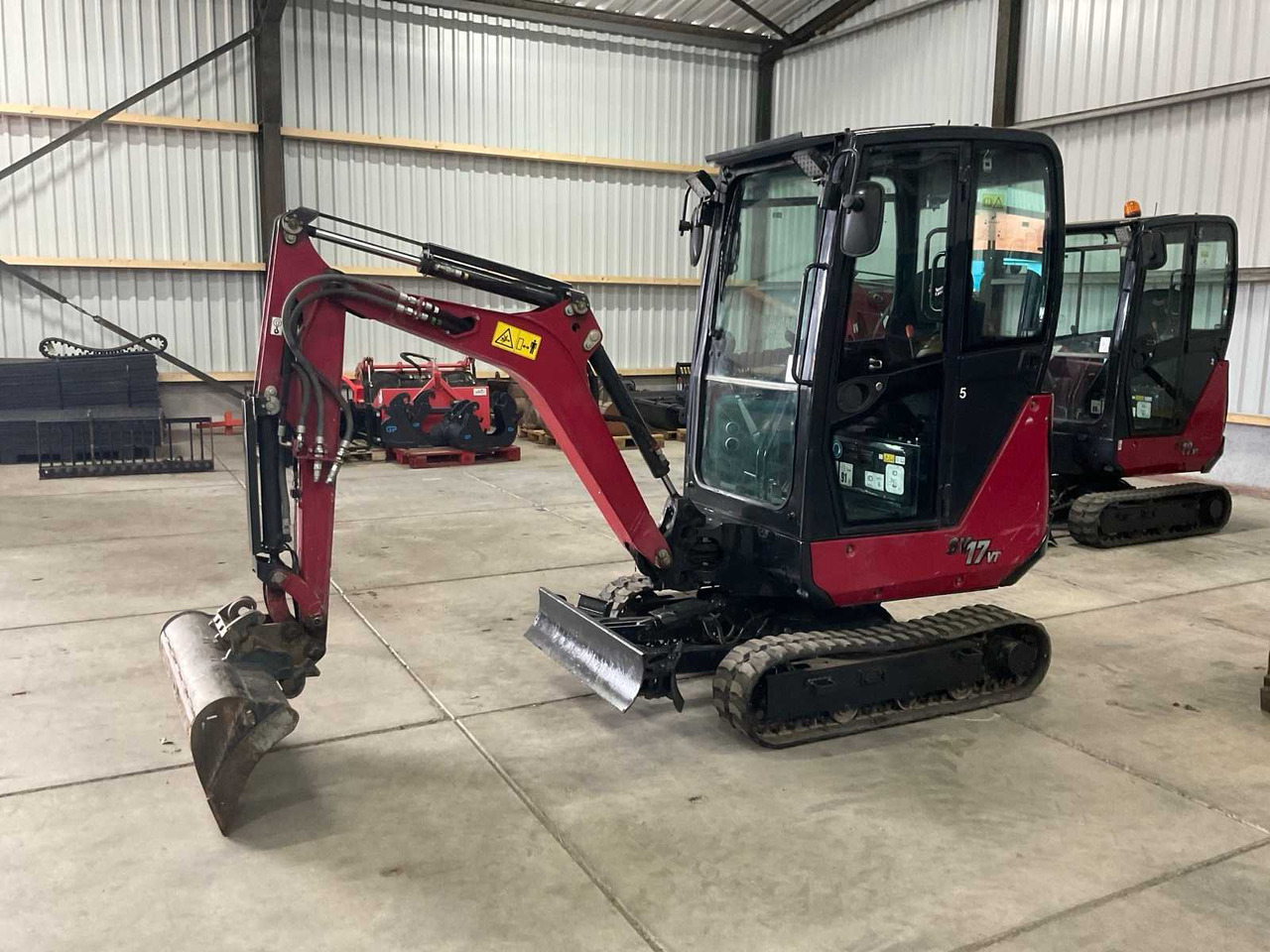 Yanmar SV 17 VT - Ekskavator mini: gambar 1 Yanmar SV 17 VT - Ekskavator mini: gambar 1