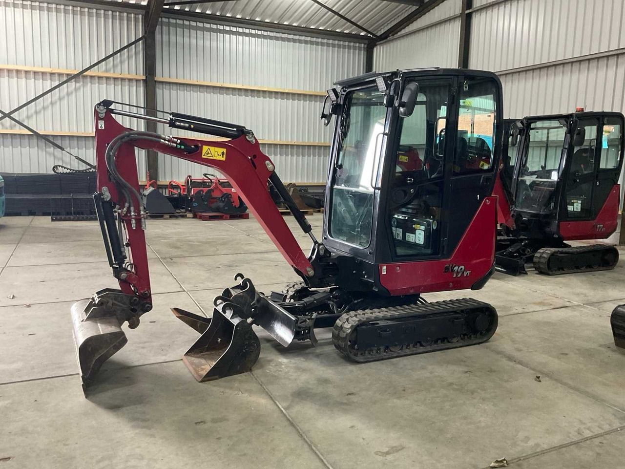 Yanmar SV 19 VT - Ekskavator mini: gambar 1 Yanmar SV 19 VT - Ekskavator mini: gambar 1