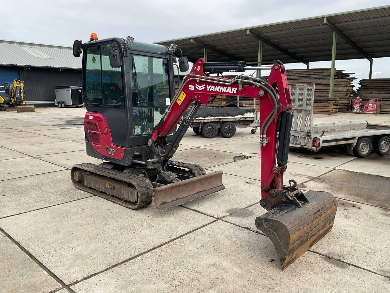 Yanmar SV22 - Ekskavator mini: gambar 3 Yanmar SV22 - Ekskavator mini: gambar 3
