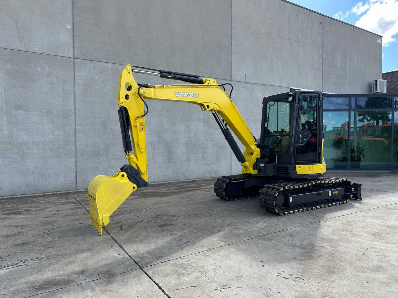 Yanmar Vio55-6B - Ekskavator perayap: gambar 1 Yanmar Vio55-6B - Ekskavator perayap: gambar 1