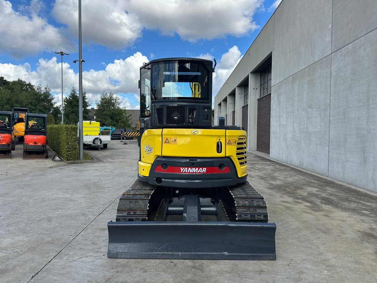 Yanmar Vio55-6B - Ekskavator perayap: gambar 5 Yanmar Vio55-6B - Ekskavator perayap: gambar 5