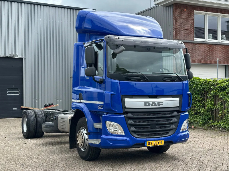 DAF CF 250 CF250. EURO6. - Truk sasis: gambar 2 DAF CF 250 CF250. EURO6. - Truk sasis: gambar 2