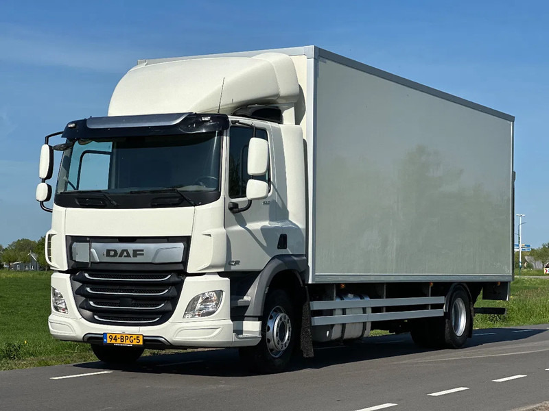 DAF CF 260 CF260.19 - Truk box: gambar 1 DAF CF 260 CF260.19 - Truk box: gambar 1