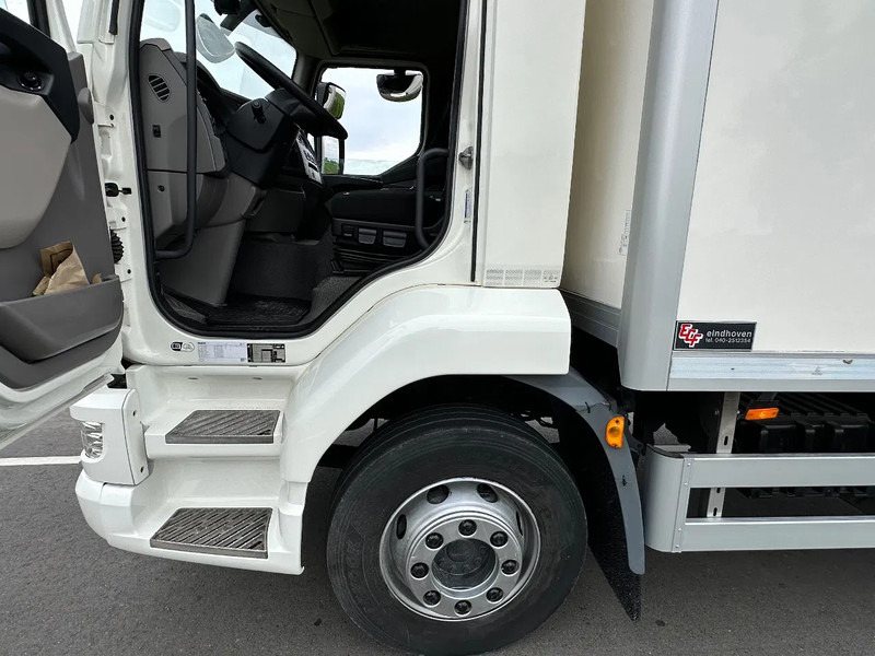 DAF LF 210 LF210.14 EURO6. 2019. 720x248x255 - Truk box: gambar 5 DAF LF 210 LF210.14 EURO6. 2019. 720x248x255 - Truk box: gambar 5