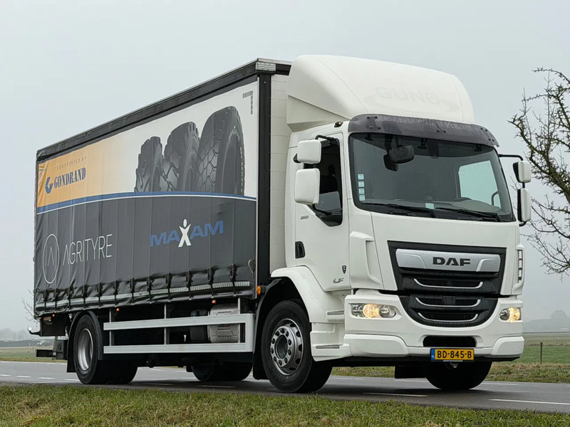 DAF LF 260 - Truk dengan terpal samping: gambar 2 DAF LF 260 - Truk dengan terpal samping: gambar 2