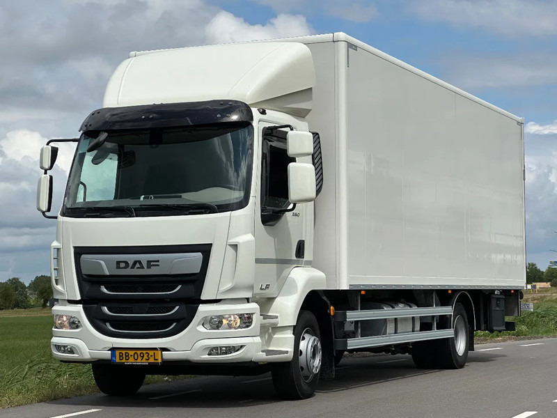 DAF LF 260 LF 260.14 EURO6. 2023. 83447km 720x248x235. 7233kg Laadvermogen!! - Truk box: gambar 1 DAF LF 260 LF 260.14 EURO6. 2023. 83447km 720x248x235. 7233kg Laadvermogen!! - Truk box: gambar 1