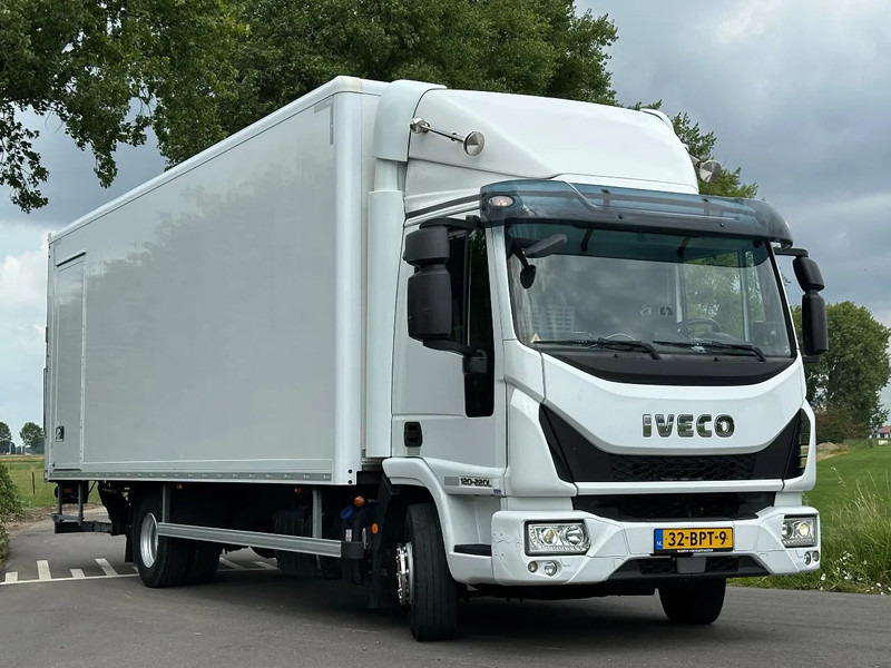 Iveco ML 120 EUROCARGO 120.220. EURO6. 2020. 6- CILINDER - Truk box: gambar 2 Iveco ML 120 EUROCARGO 120.220. EURO6. 2020. 6- CILINDER - Truk box: gambar 2