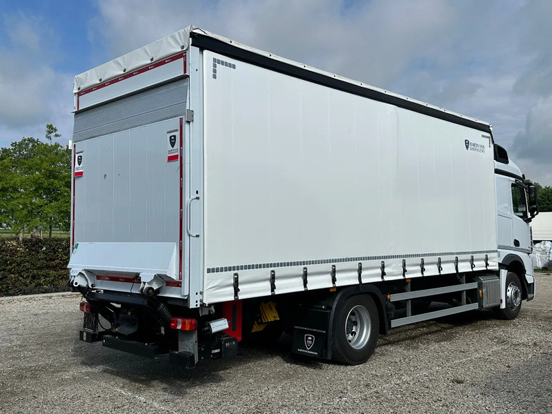 Mercedes-Benz Actros 1843 ACTROS 1843L 2022. 183432km Schuifzeil met Laadklep 2000kg - Truk dengan terpal samping: gambar 3 Mercedes-Benz Actros 1843 ACTROS 1843L 2022. 183432km Schuifzeil met Laadklep 2000kg - Truk dengan terpal samping: gambar 3