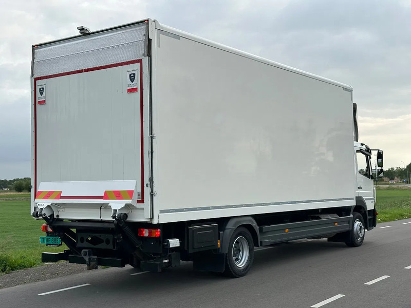 Mercedes-Benz Atego ATEGO 1223L 2020. 720x249x260 3000kg Lbw - Truk box: gambar 3 Mercedes-Benz Atego ATEGO 1223L 2020. 720x249x260 3000kg Lbw - Truk box: gambar 3