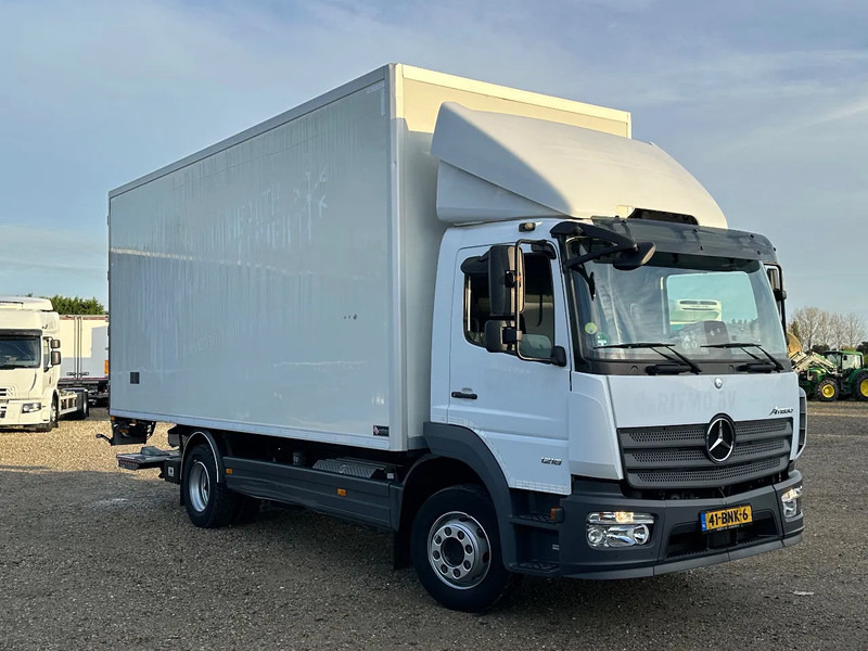 Mercedes-Benz Atego ATEGO1218 GEISOLEERDE OPBOUW 620x247x260! 2000kg Laadklep. - Truk box: gambar 2 Mercedes-Benz Atego ATEGO1218 GEISOLEERDE OPBOUW 620x247x260! 2000kg Laadklep. - Truk box: gambar 2