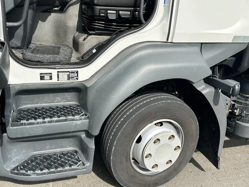Renault D240.12. EURO6. 11-2021. - Truk dengan terpal samping: gambar 5 Renault D240.12. EURO6. 11-2021. - Truk dengan terpal samping: gambar 5