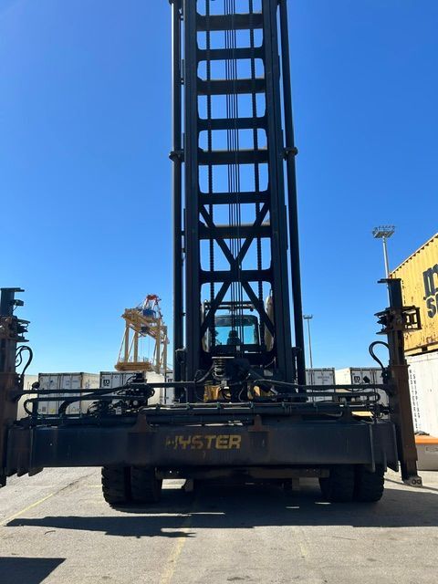 Hyster H11XM-ECD8 - Penanganan kontainer: gambar 2 Hyster H11XM-ECD8 - Penanganan kontainer: gambar 2