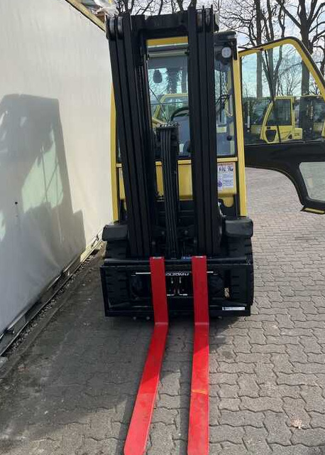 Hyster H2.5FT - Forklift diesel: gambar 2 Hyster H2.5FT - Forklift diesel: gambar 2