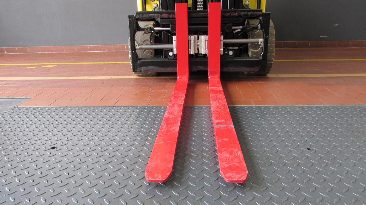 Hyster J1.8 XNT (MWB) - Forklift listrik: gambar 5 Hyster J1.8 XNT (MWB) - Forklift listrik: gambar 5