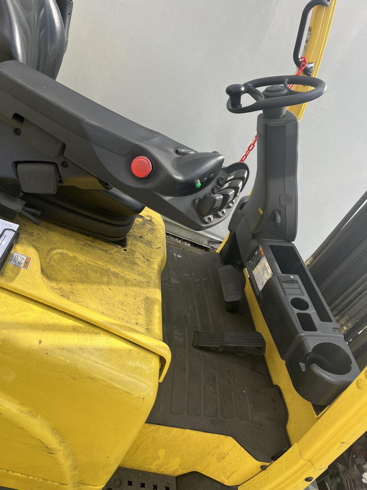 Hyster J2.5XN - Forklift listrik: gambar 4 Hyster J2.5XN - Forklift listrik: gambar 4