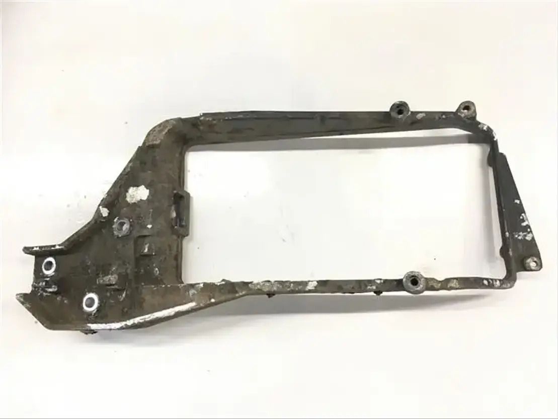DAF Koplampframe links LF - Bingkai/ Sasis untuk Truk: gambar 1 DAF Koplampframe links LF - Bingkai/ Sasis untuk Truk: gambar 1