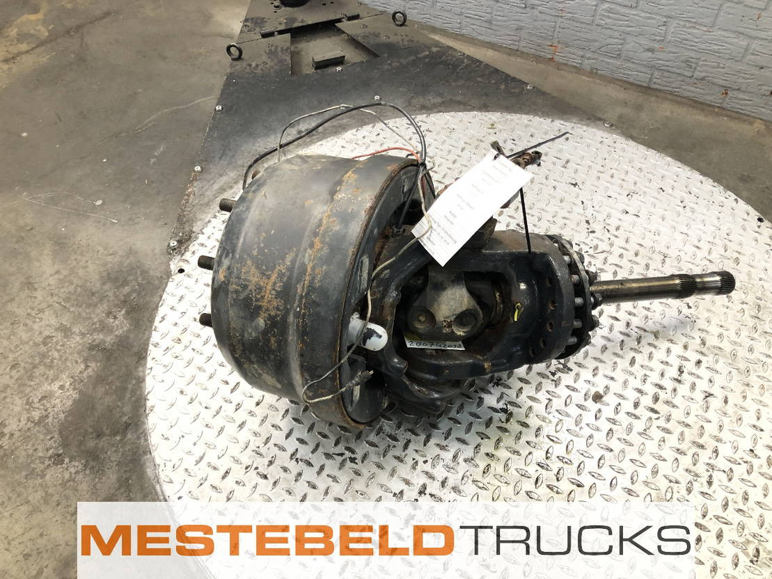 Iveco Aseind met steekas, reductie en remmen - As roda depan untuk Truk: gambar 1 Iveco Aseind met steekas, reductie en remmen - As roda depan untuk Truk: gambar 1