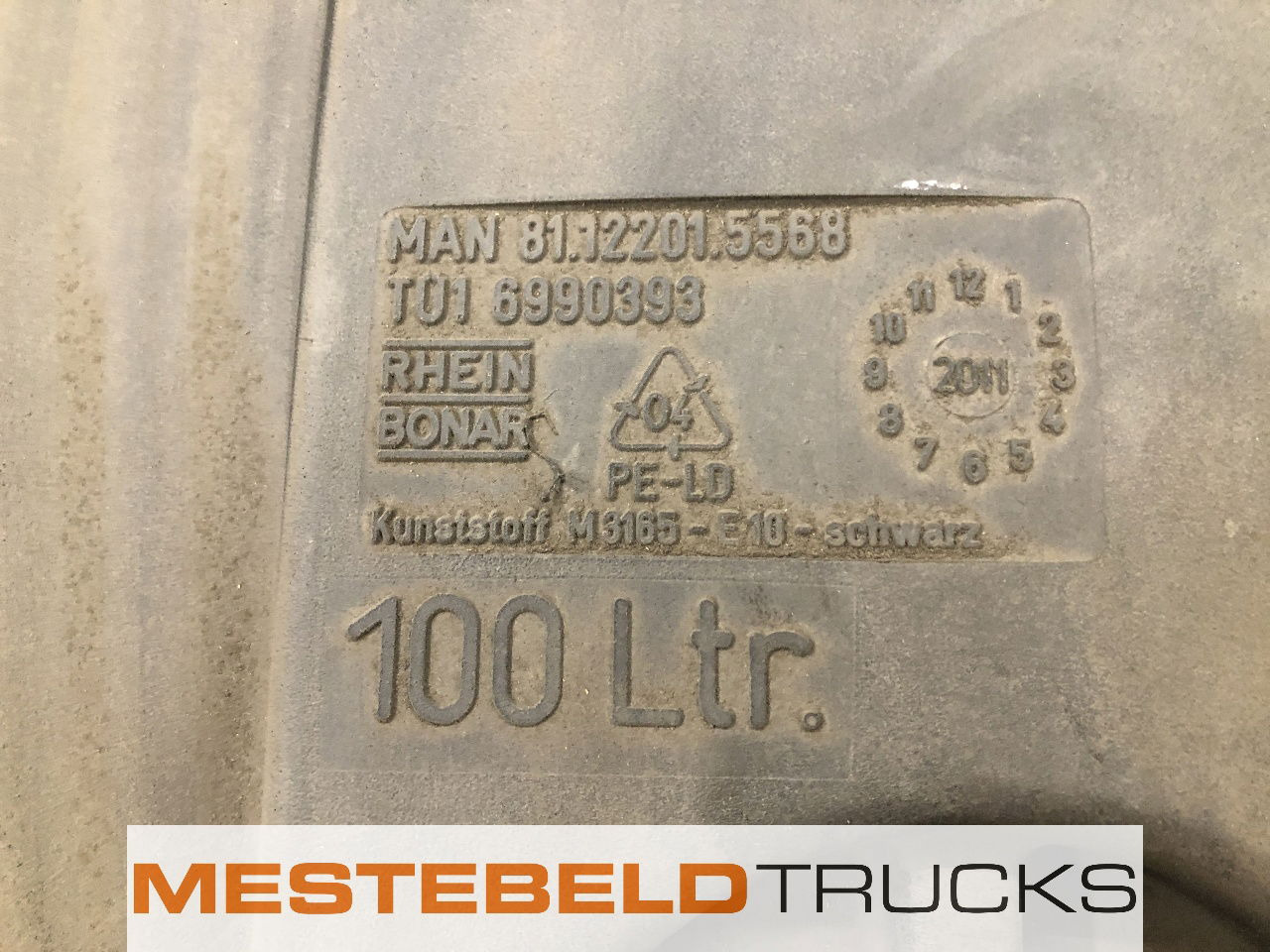 MAN Brandstoftank kunststof 100 liter - Sistem bahan bakar untuk Truk: gambar 2 MAN Brandstoftank kunststof 100 liter - Sistem bahan bakar untuk Truk: gambar 2