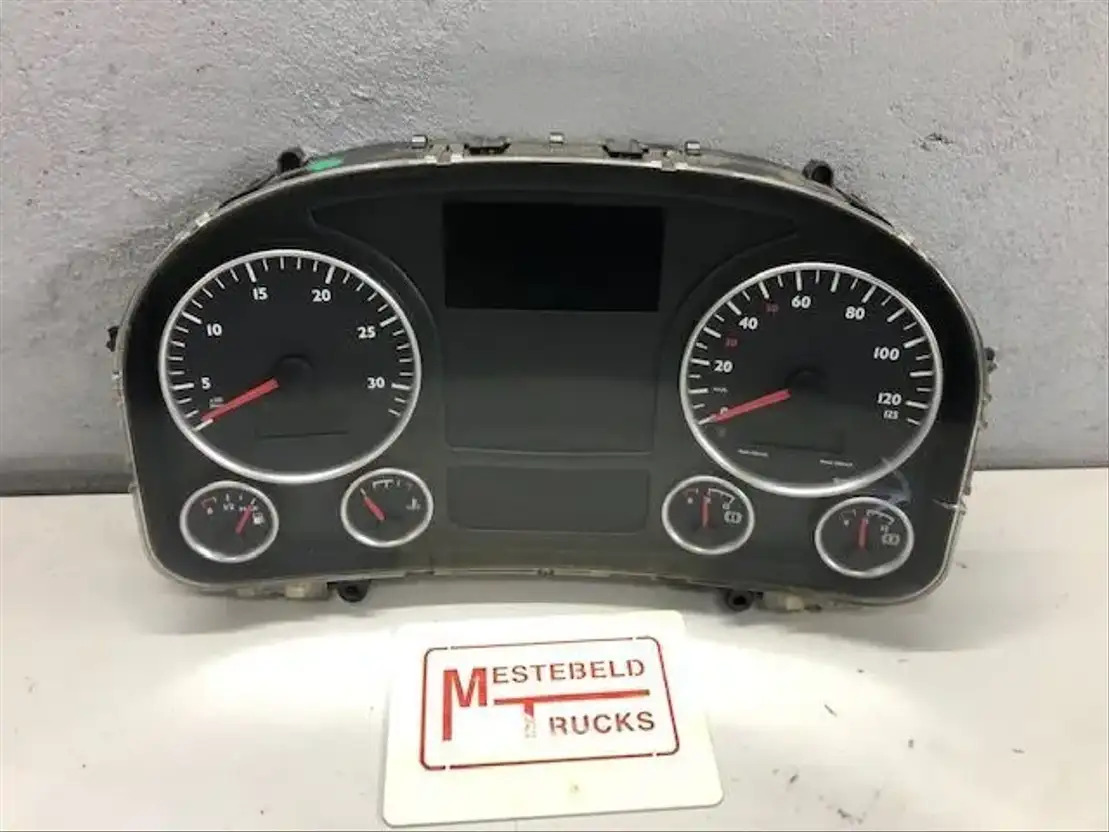 MAN Instrumentenpaneel - Sistem listrik untuk Truk: gambar 1 MAN Instrumentenpaneel - Sistem listrik untuk Truk: gambar 1