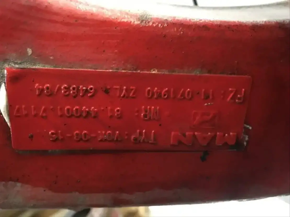 MAN Vooras VOK-08-15 - As roda depan untuk Truk: gambar 2 MAN Vooras VOK-08-15 - As roda depan untuk Truk: gambar 2