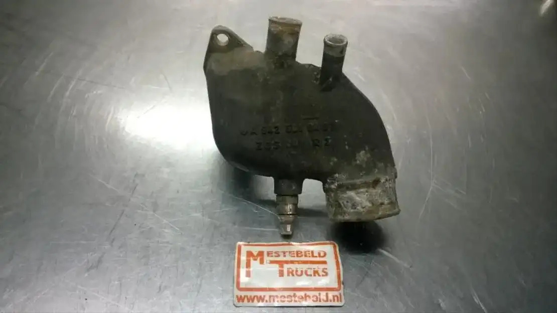 Sistem pendingin untuk Truk Mercedes-Benz Koelvloeistofbuis: gambar 1