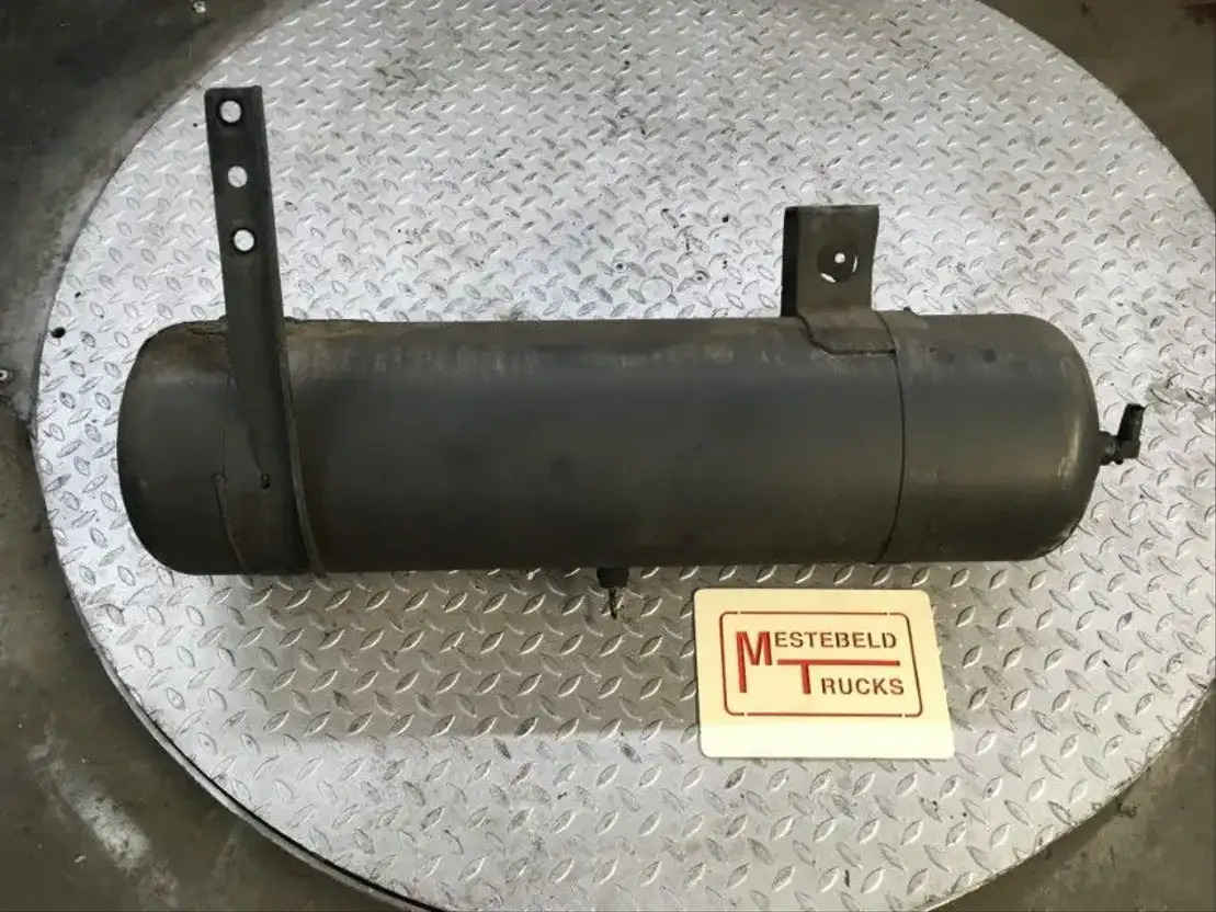 Mercedes-Benz Luchtketel Actros MP4 - Bagian Rem untuk Truk: gambar 1 Mercedes-Benz Luchtketel Actros MP4 - Bagian Rem untuk Truk: gambar 1