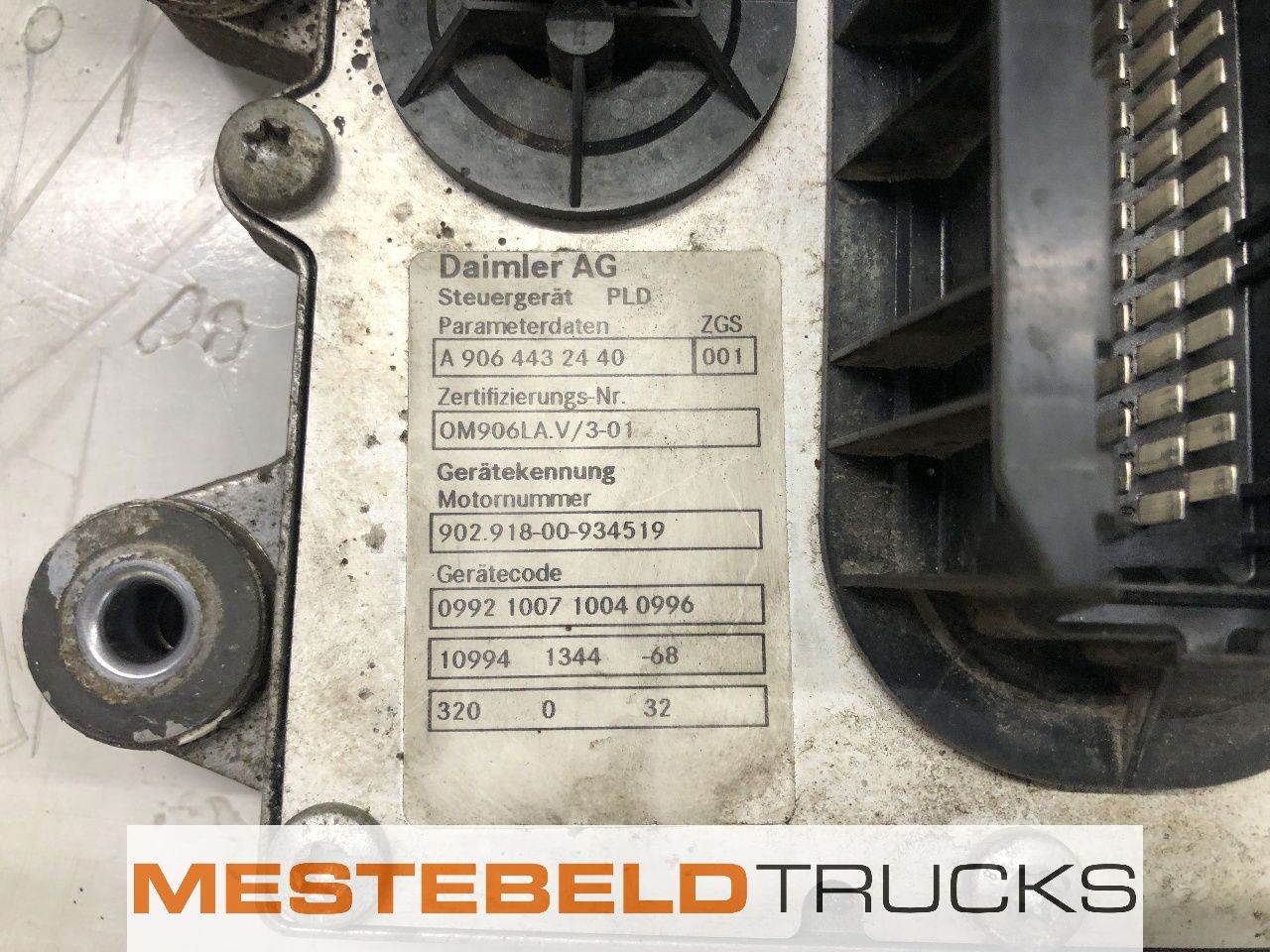Mercedes-Benz PLD unit OM904LA.V/2-02 - Sistem listrik untuk Truk: gambar 2 Mercedes-Benz PLD unit OM904LA.V/2-02 - Sistem listrik untuk Truk: gambar 2