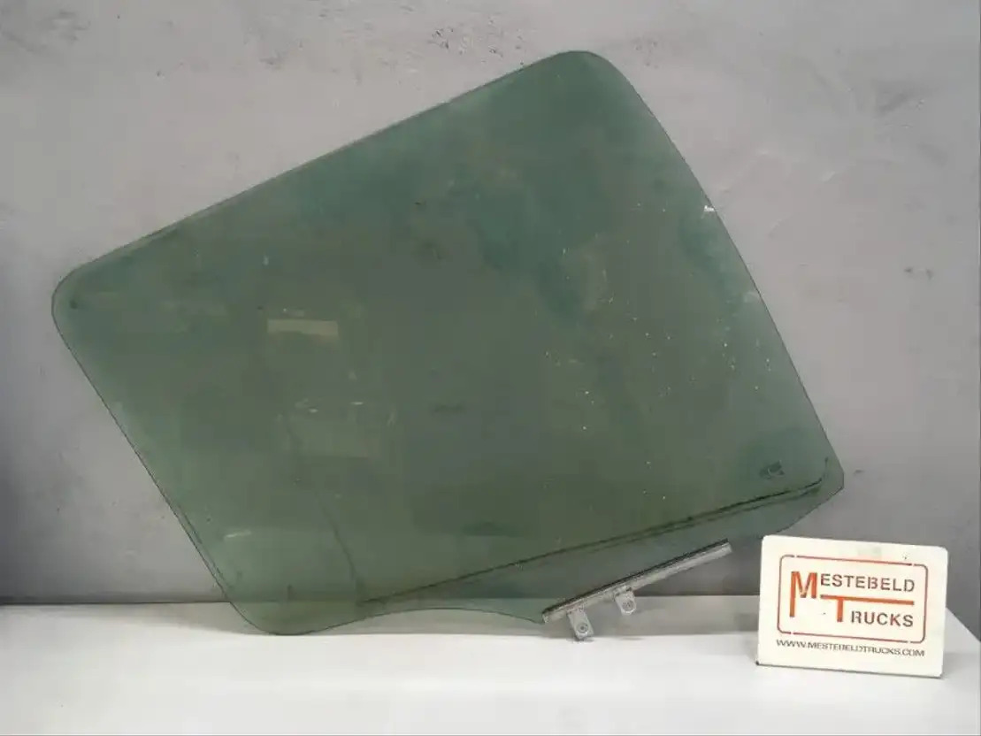 Mercedes-Benz Portierruit links - Kabin dan interior untuk Truk: gambar 1 Mercedes-Benz Portierruit links - Kabin dan interior untuk Truk: gambar 1