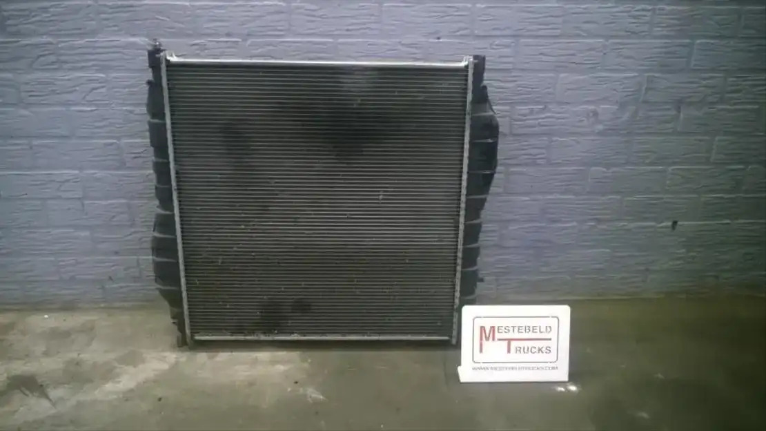 Mercedes-Benz Radiateur - Sistem pendingin untuk Truk: gambar 1 Mercedes-Benz Radiateur - Sistem pendingin untuk Truk: gambar 1
