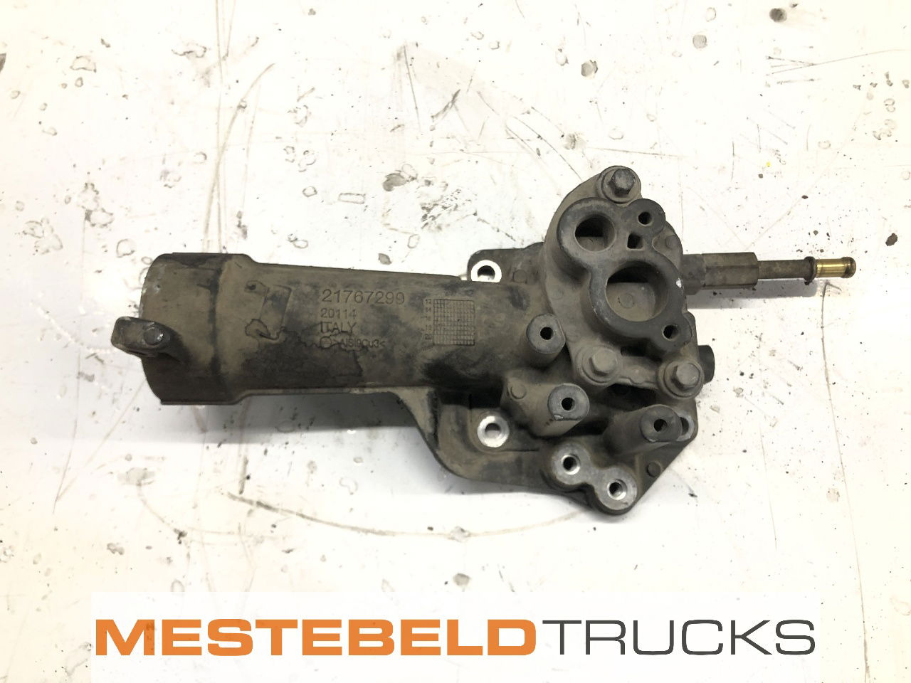 Renault Verbindingspijp t.b.v. thermostaat - Mesin untuk Truk: gambar 1 Renault Verbindingspijp t.b.v. thermostaat - Mesin untuk Truk: gambar 1