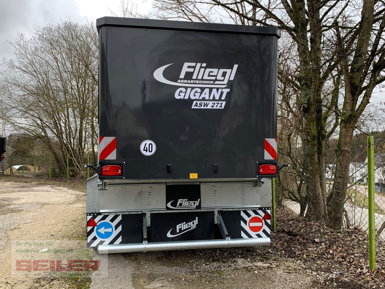 Fliegl ASW 271 C FOX Lenkachse 22,5" 35m³ - Keranjang pemuatan sendiri: gambar 4 Fliegl ASW 271 C FOX Lenkachse 22,5" 35m³ - Keranjang pemuatan sendiri: gambar 4