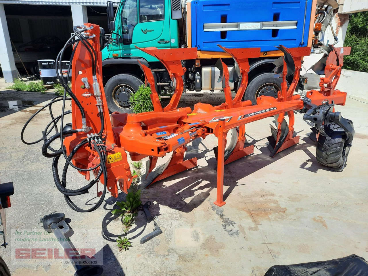 Kuhn Vari-Master 123 NSH 4E LPo - Bajak: gambar 2 Kuhn Vari-Master 123 NSH 4E LPo - Bajak: gambar 2