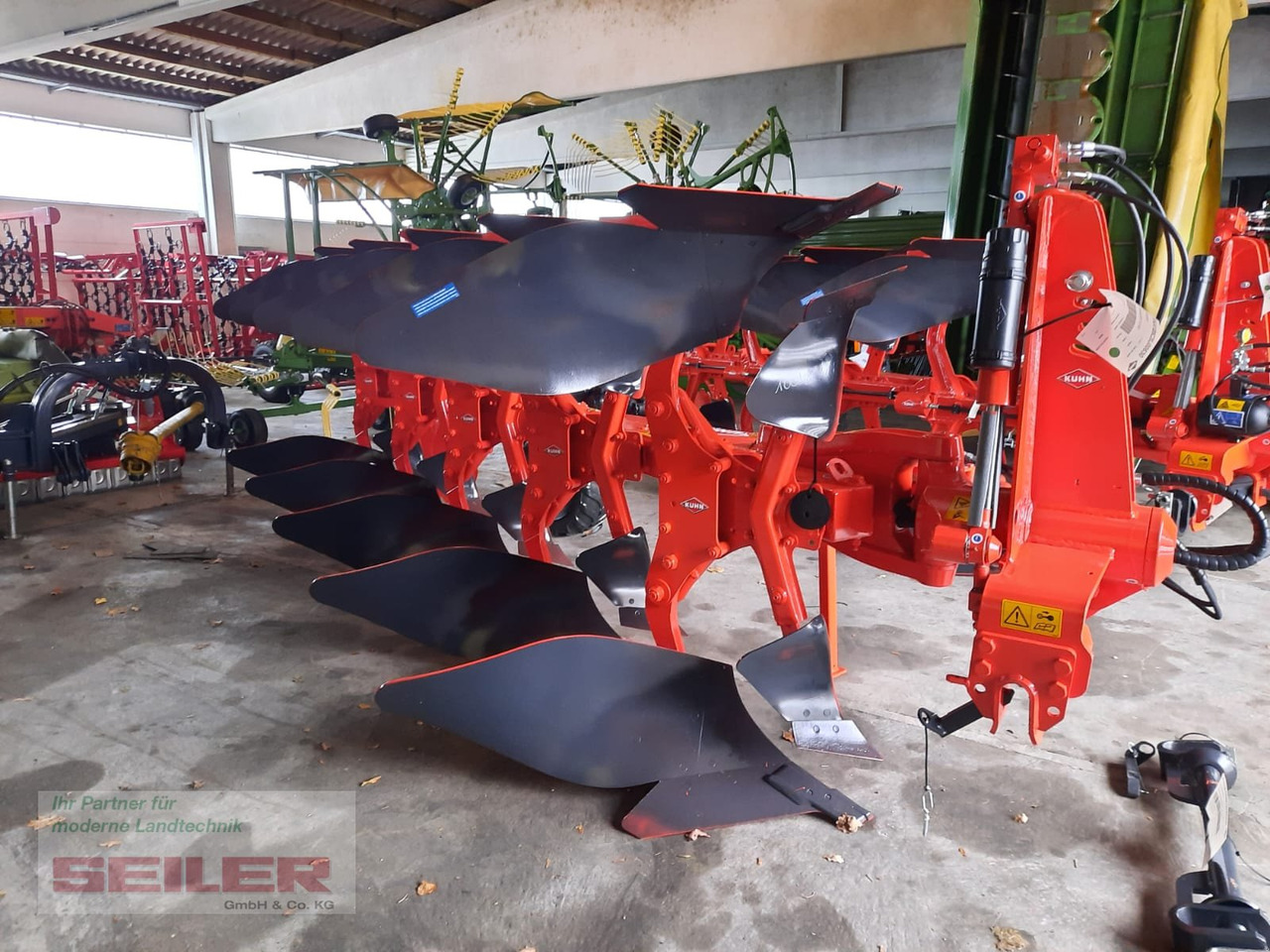 Kuhn Vari-Master 153T LPo 5-Schar - Bajak: gambar 1 Kuhn Vari-Master 153T LPo 5-Schar - Bajak: gambar 1