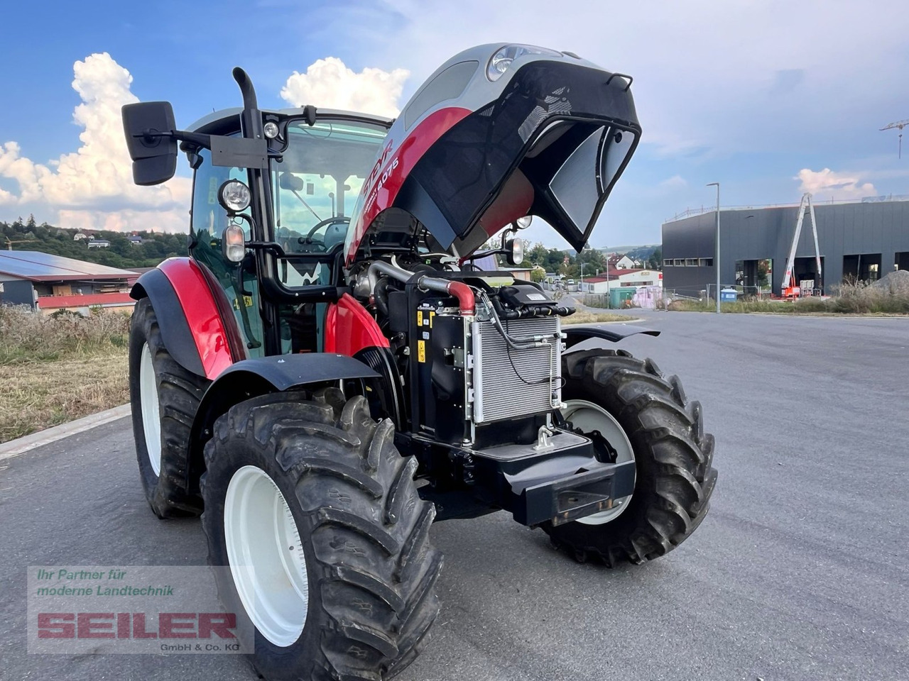 Steyr Kompakt 4075 HILO - Traktor: gambar 3 Steyr Kompakt 4075 HILO - Traktor: gambar 3