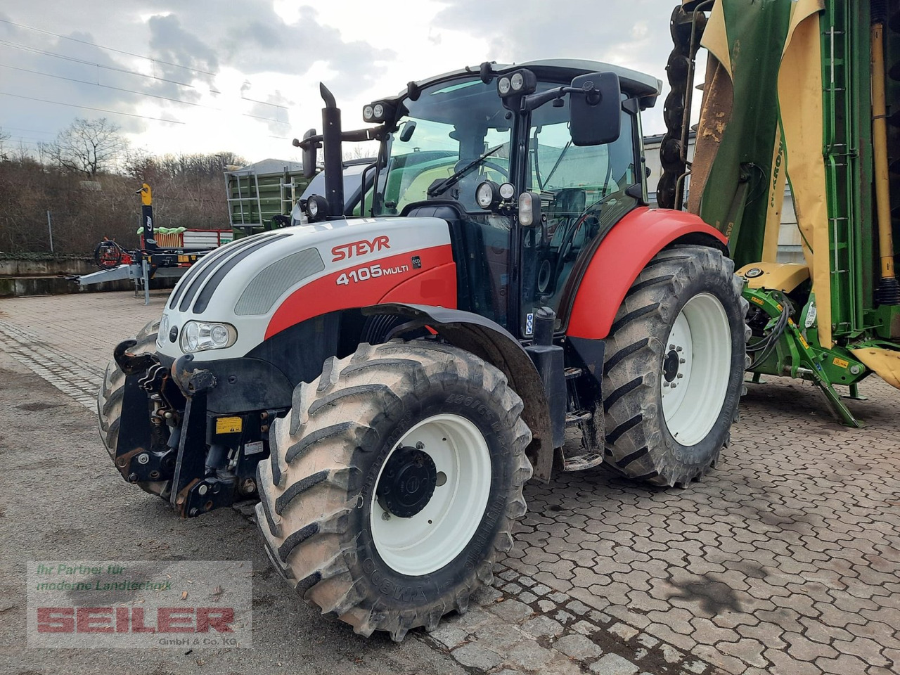 Steyr Multi 4105 EcoTech - Traktor: gambar 1 Steyr Multi 4105 EcoTech - Traktor: gambar 1