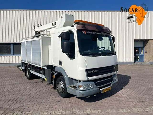 DAF LF 45.160 CUSTERS Hoogwerker 14,5 mtr / Skyworker 14,5mtr - Platform udara yang dipasang di truk: gambar 1 DAF LF 45.160 CUSTERS Hoogwerker 14,5 mtr / Skyworker 14,5mtr - Platform udara yang dipasang di truk: gambar 1
