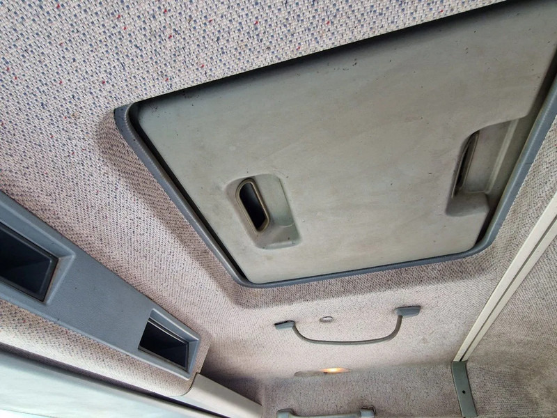 Hook lift Mercedes-Benz Atego 2628 6x4 Euro 3 Manual Gear full steel suspension: gambar 14