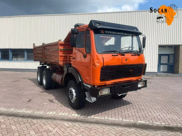 Mercedes-Benz SK 2635 V8 6X4 KIPPER FULL STEEL - Truk jungkit: gambar 1 Mercedes-Benz SK 2635 V8 6X4 KIPPER FULL STEEL - Truk jungkit: gambar 1