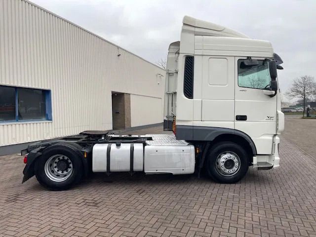 DAF XF 460 Retarder 2x Fuel-tanks - Tractor head: gambar 5 DAF XF 460 Retarder 2x Fuel-tanks - Tractor head: gambar 5