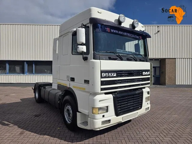 DAF XF 95.430 Manual gear Euro 3 - Tractor head: gambar 1 DAF XF 95.430 Manual gear Euro 3 - Tractor head: gambar 1
