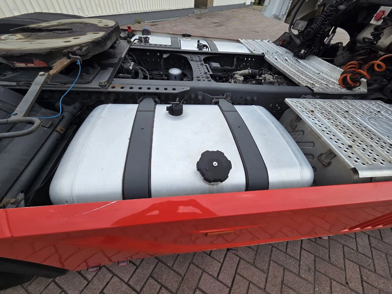 Mercedes-Benz Actros 1845 Retarder 2x tanks Euro 5 Automatic - Tractor head: gambar 3 Mercedes-Benz Actros 1845 Retarder 2x tanks Euro 5 Automatic - Tractor head: gambar 3