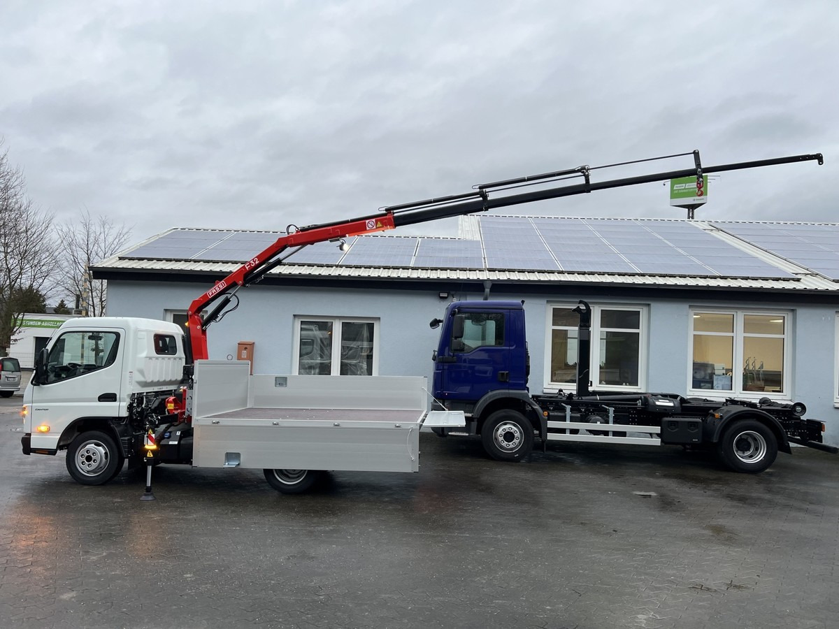 FUSO 3S15 Alu Pritsche 2.80m Ladekran Funk! - Van flatbed: gambar 3 FUSO 3S15 Alu Pritsche 2.80m Ladekran Funk! - Van flatbed: gambar 3