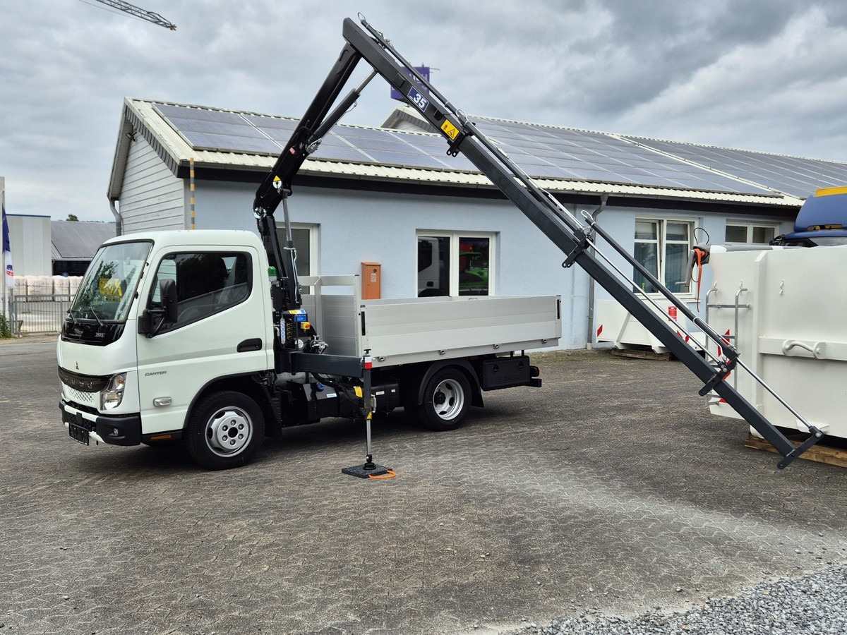 FUSO 3S15 Alu Pritsche 2.80m Ladekran - Van flatbed: gambar 1 FUSO 3S15 Alu Pritsche 2.80m Ladekran - Van flatbed: gambar 1