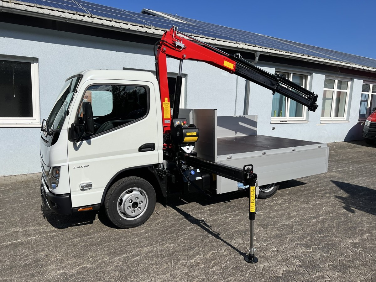 Interior photo 1: Van flatbed baru FUSO 3S15 Alu Pritsche Ladekran 34S 3 x hydr.