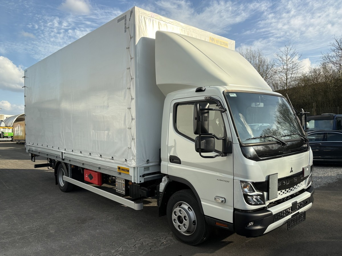 FUSO Canter 7C18 Bordwand Pritsche Plane - Van dengan terpal samping: gambar 1 FUSO Canter 7C18 Bordwand Pritsche Plane - Van dengan terpal samping: gambar 1