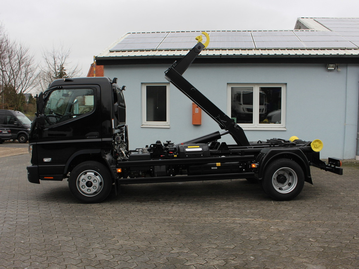 FUSO Canter FUSO 9C18 City Abrollkipper Hooklift Bla - Hook lift, Truk derek: gambar 5 FUSO Canter FUSO 9C18 City Abrollkipper Hooklift Bla - Hook lift, Truk derek: gambar 5