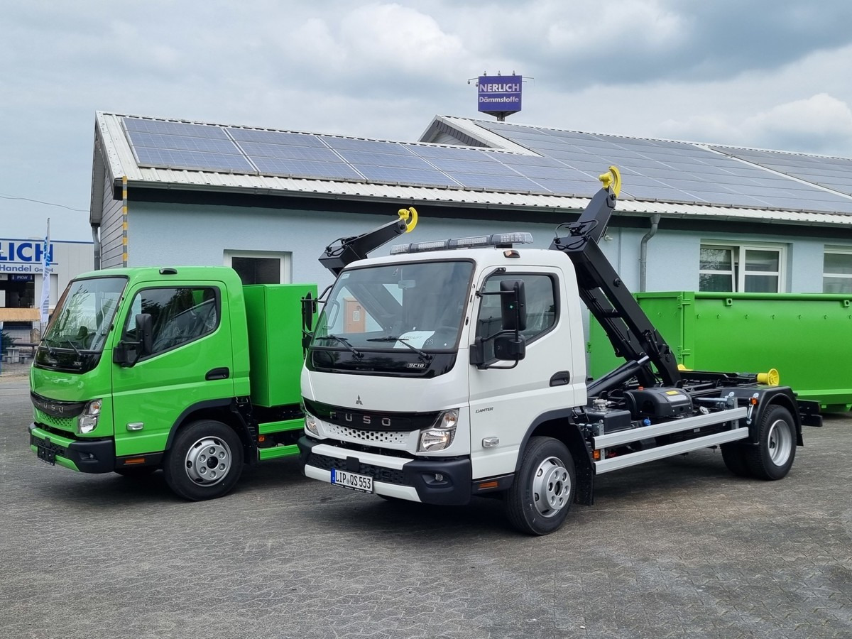 Leasing FUSO FUSO 9C18 40km/h City Abrollkipper WLF Swiss CH FUSO FUSO 9C18 40km/h City Abrollkipper WLF Swiss CH: gambar 16 Leasing FUSO FUSO 9C18 40km/h City Abrollkipper WLF Swiss CH FUSO FUSO 9C18 40km/h City Abrollkipper WLF Swiss CH: gambar 16